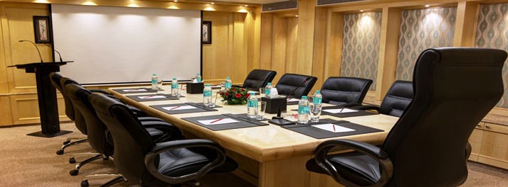 1534/Golden Gate Hotel - Indore 05.jpg